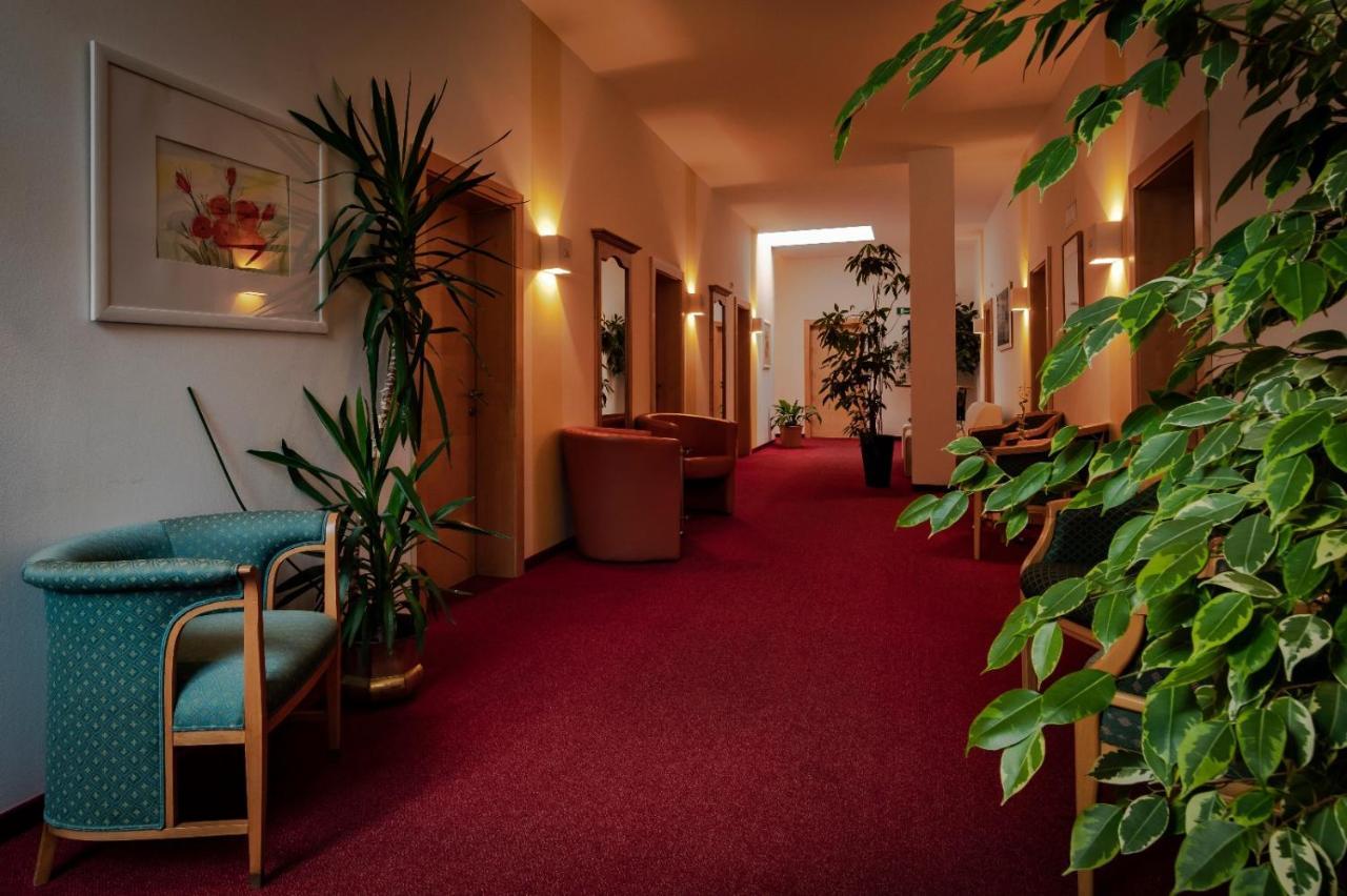 Hotel Bruggner Stub'N Landeck Exterior photo